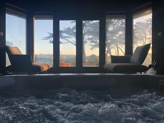 Nyaraló Lisheen House *